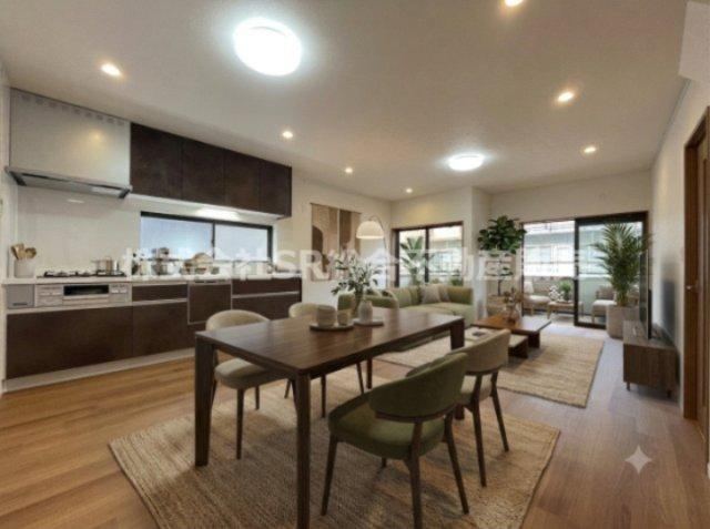 4LDK house in Higashiosaka, Osaka - Photo 1