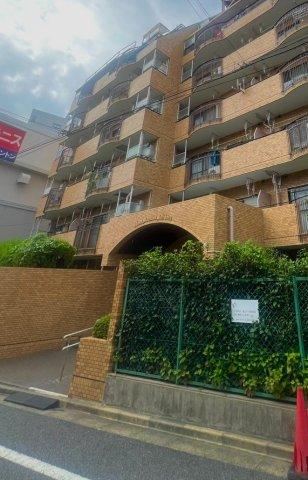 1LDK+S apartment in Setagaya Ward, Tokyo - Photo 1