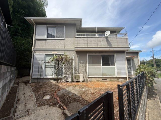 4LDK house in Oamishirasato, Chiba - Photo 1