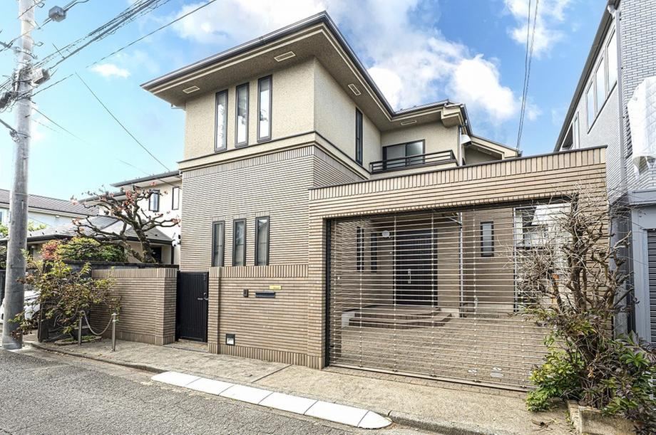 5LDK house in Mitaka, Tokyo - Photo 1