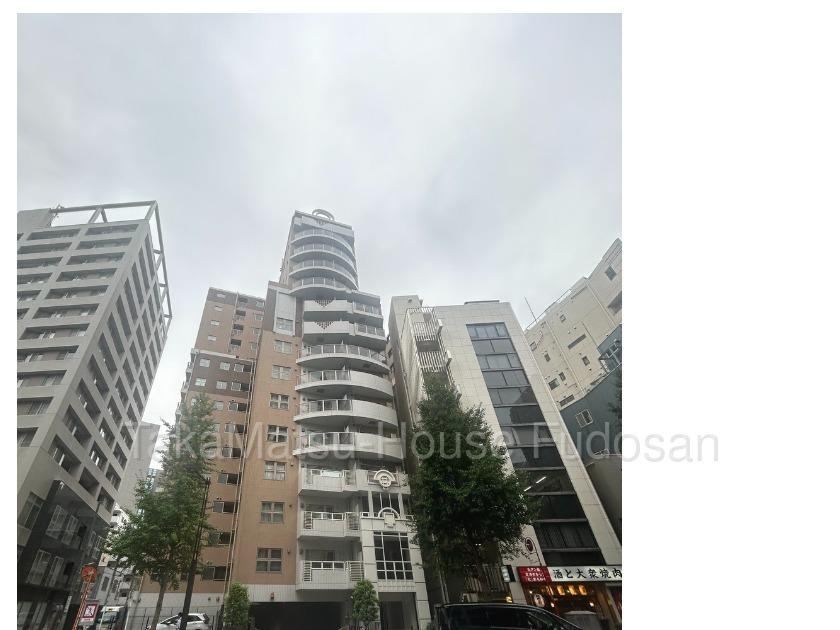 2LDK apartment in Chuo Ward, Tokyo - Photo 1