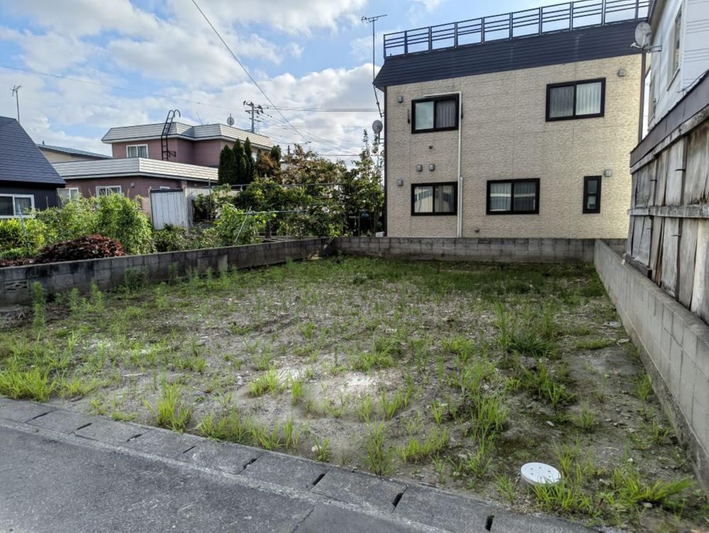 132 m² land in Aomori, Aomori - Photo 1
