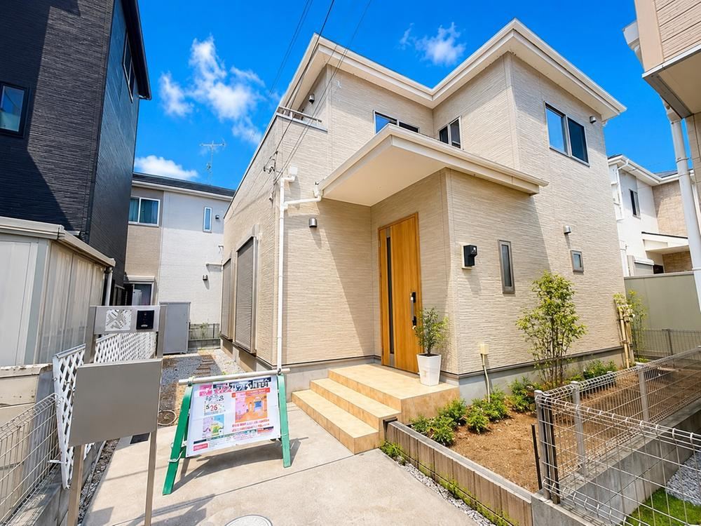 4LDK house in Soka, Saitama - Photo 1