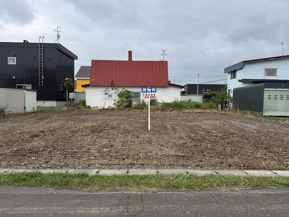 314 m² land in Higashi Ward, Sapporo, Hokkaido - Photo 1