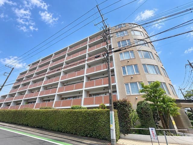 3LDK apartment in Tokorozawa, Saitama - Photo 1