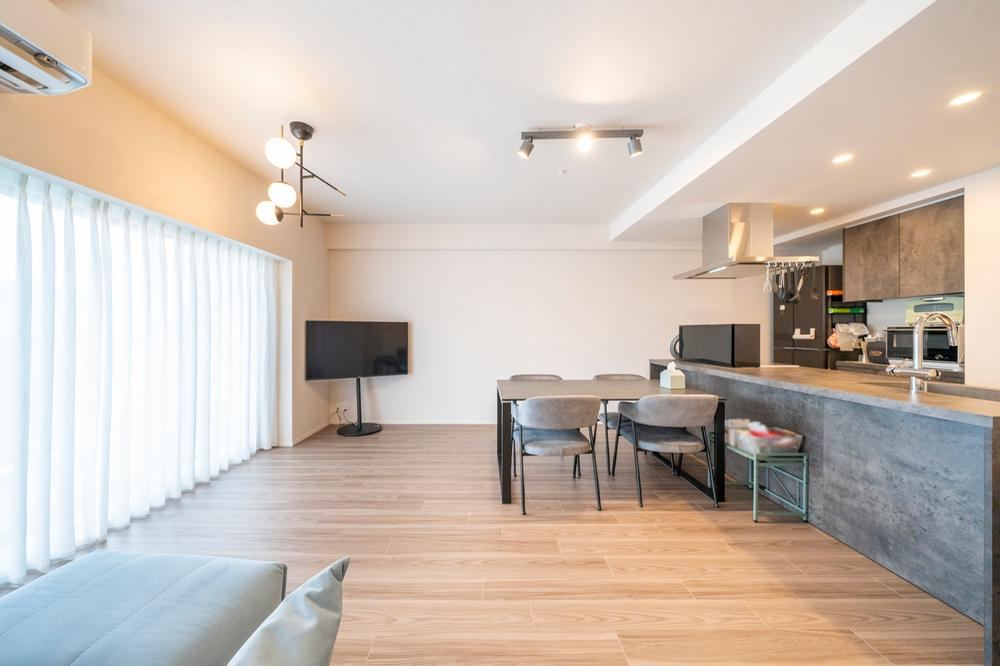 2LDK apartment in Chuo Ward, Kobe, Hyogo - Photo 1