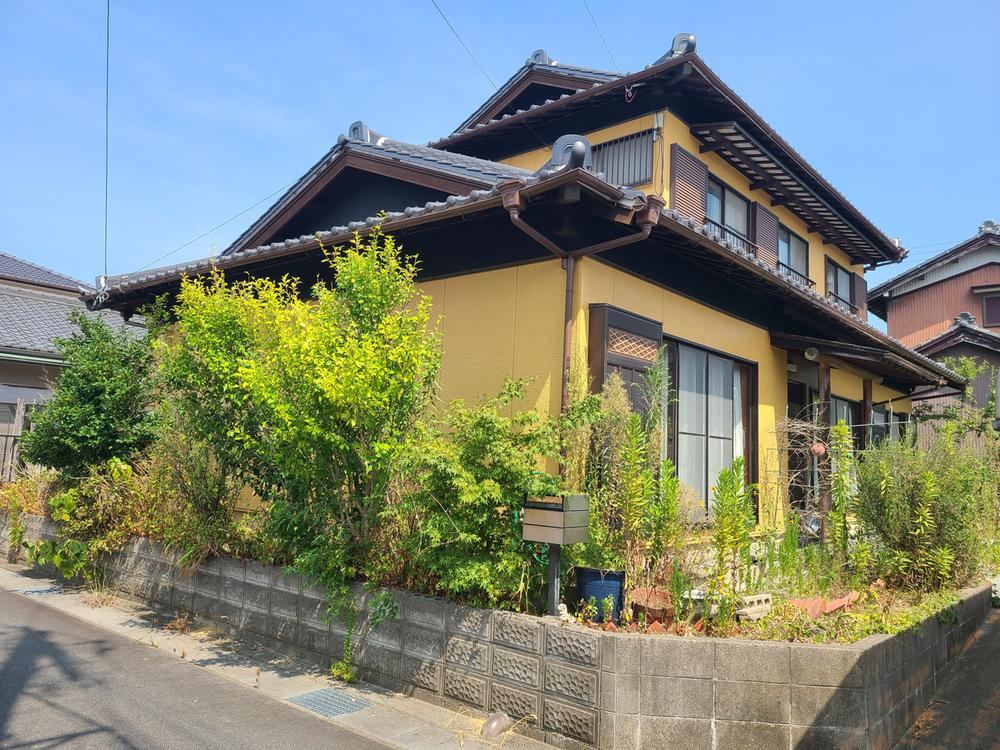 6LDK house in Suzuka, Mie - Photo 1