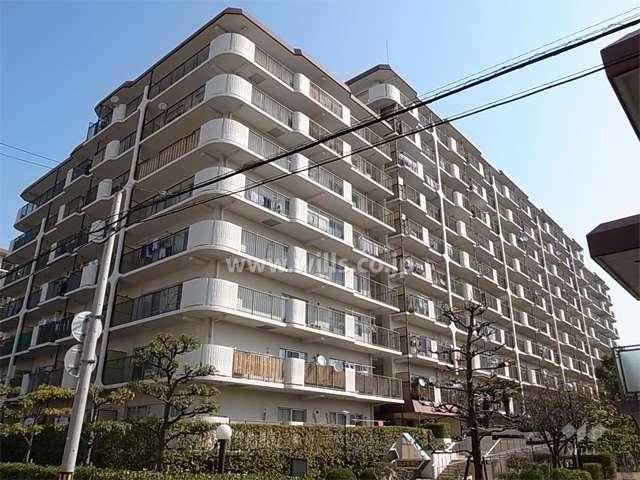 3LDK apartment in Amagasaki, Hyogo - Photo 1