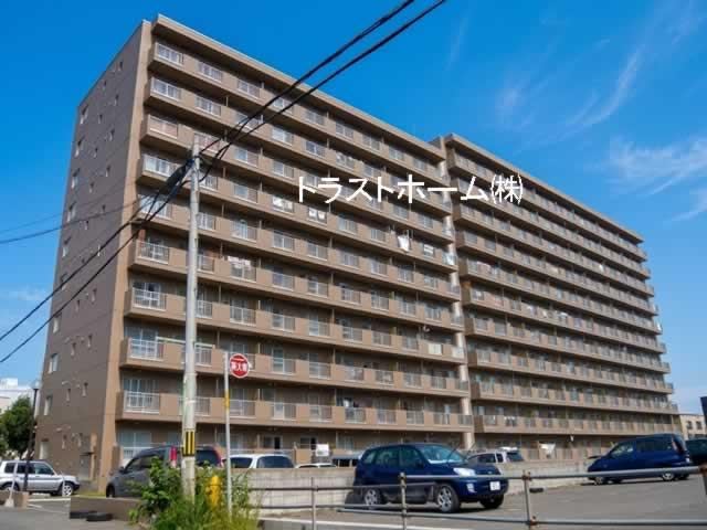 4LDK apartment in Higashi Ward, Sapporo, Hokkaido - Photo 1