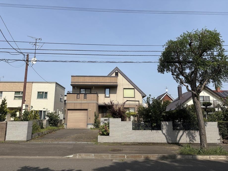 2LDK+S house in Atsubetsu Ward, Sapporo, Hokkaido - Photo 1