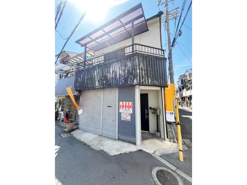 2DK house in Nishi Ward, Sakai, Osaka - Photo 1
