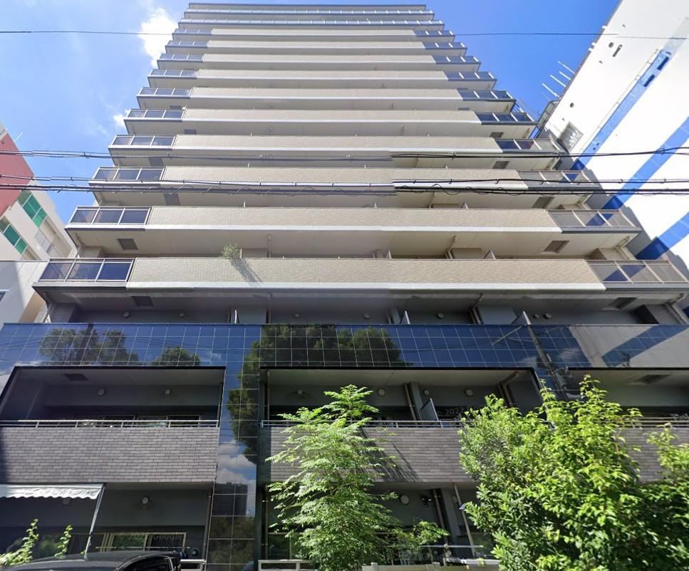 2LDK apartment in Kita Ward, Osaka - Photo 1