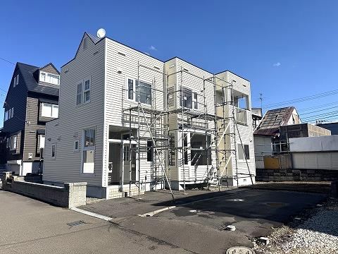 4LDK house in Higashi Ward, Sapporo, Hokkaido - Photo 1