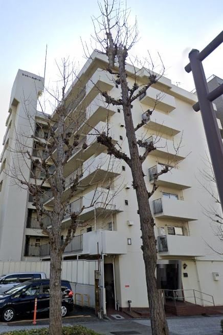 3LDK apartment in Minato Ward, Osaka - Photo 1