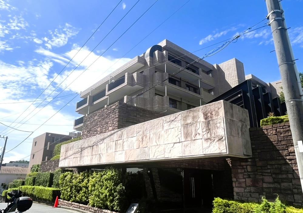 4LDK apartment in Tsurumi Ward, Yokohama, Kanagawa - Photo 1