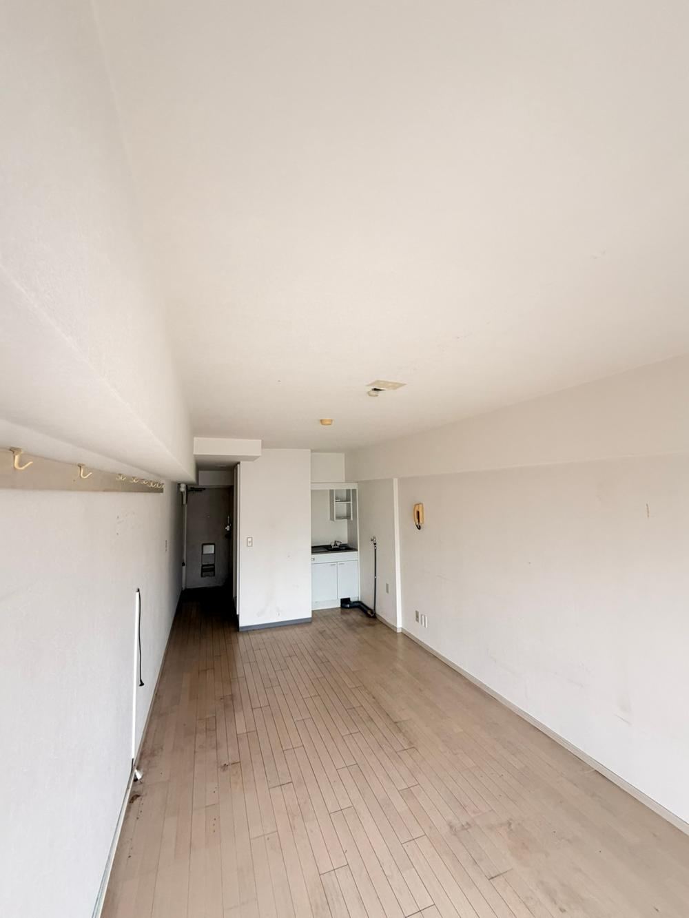 studio apartment in Taito Ward, Tokyo - Photo 1