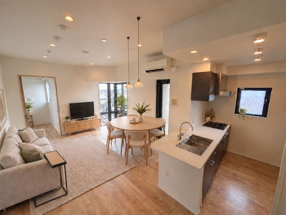2LDK apartment in Bunkyo Ward, Tokyo - Photo 1