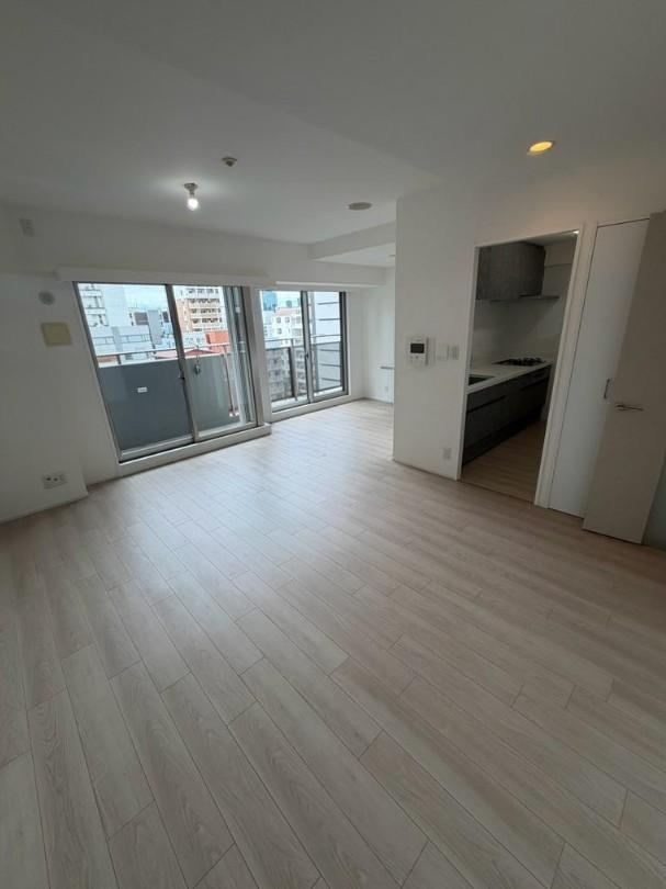 2LDK apartment in Chuo Ward, Osaka - Photo 1