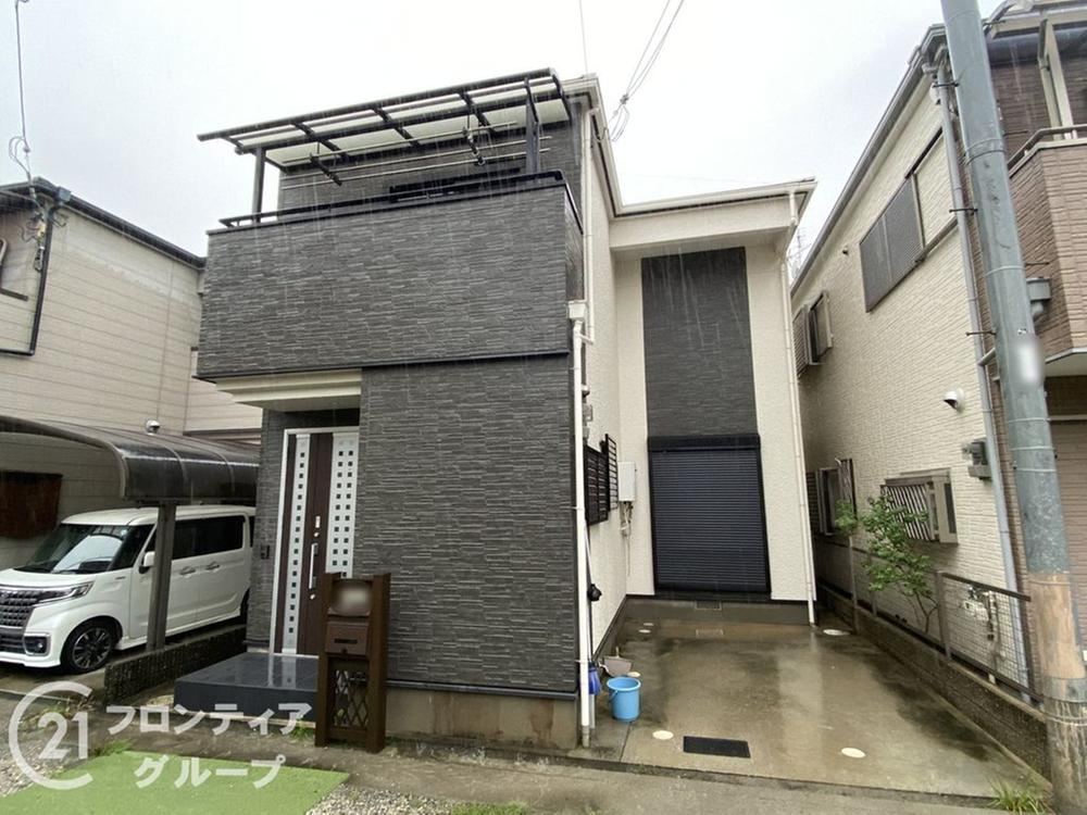 3LDK house in Sakai Ward, Sakai, Osaka - Photo 1