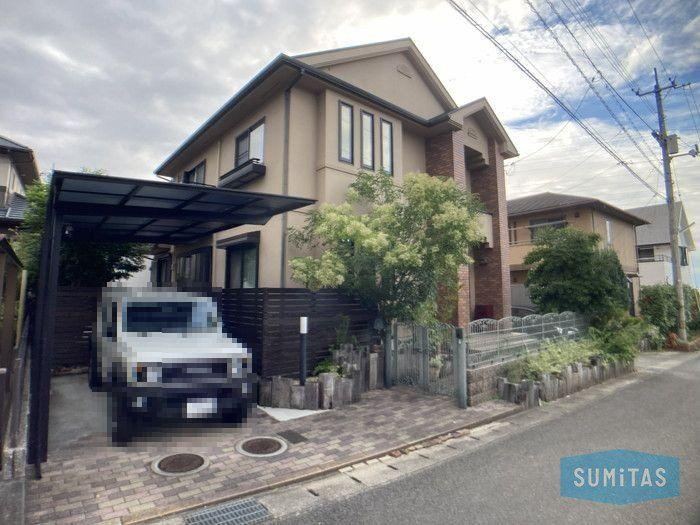 4LDK house in Matsuyama, Ehime - Photo 1
