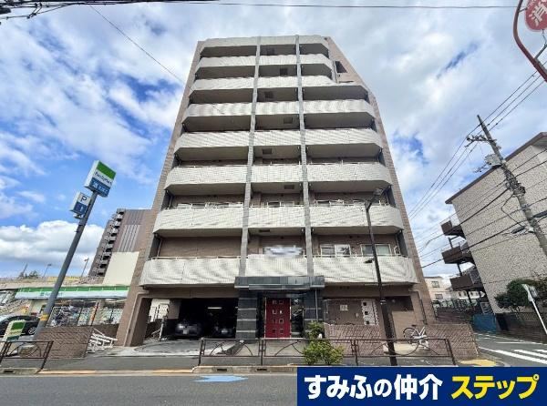 2LDK apartment in Katsushika Ward, Tokyo - Photo 1