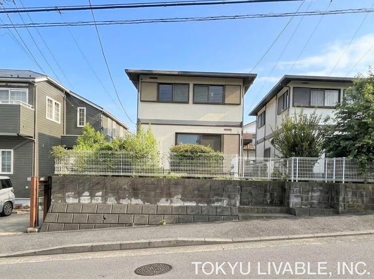 3LDK house in Sakae Ward, Yokohama, Kanagawa - Photo 1