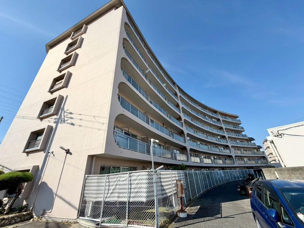 2LDK apartment in Naka Ward, Sakai, Osaka - Photo 1