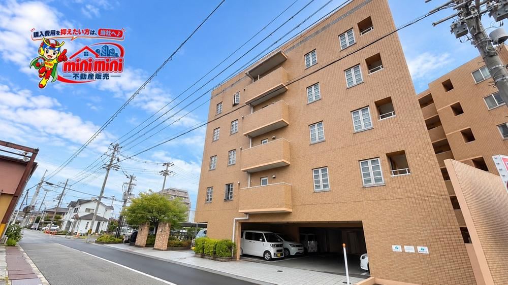 3LDK apartment in Kakogawa, Hyogo - Photo 1