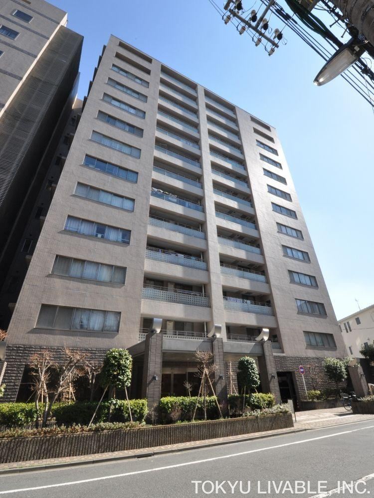 3LDK apartment in Arakawa Ward, Tokyo - Photo 1