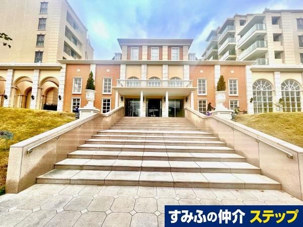 3LDK apartment in Tsuzuki Ward, Yokohama, Kanagawa - Photo 1
