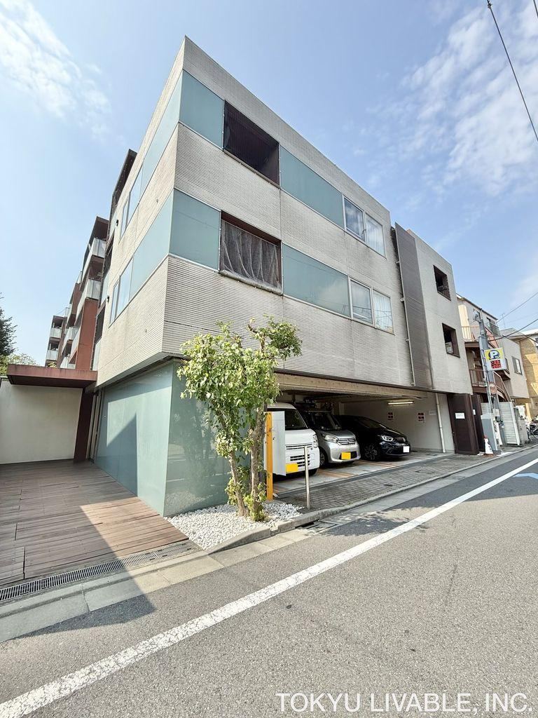 1LDK apartment in Ota Ward, Tokyo - Photo 1