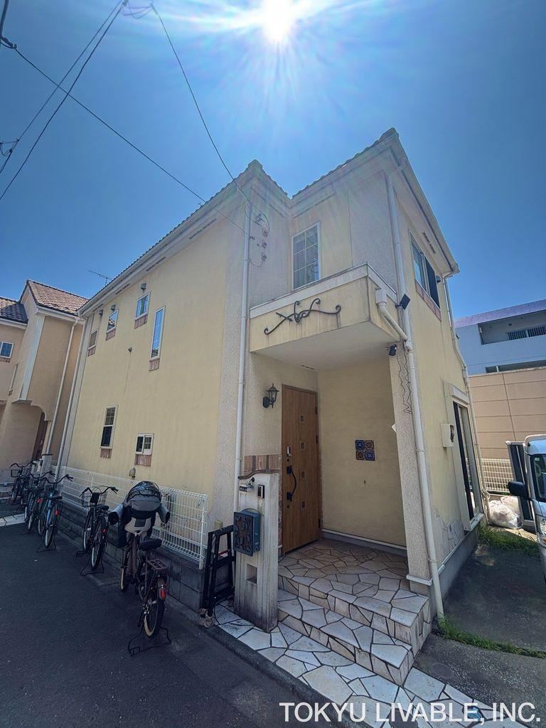 3LDK+S house in Kawasaki Ward, Kawasaki, Kanagawa - Photo 1