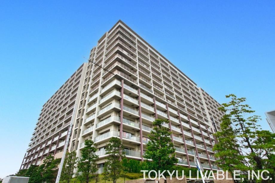 3LDK apartment in Kawasaki Ward, Kawasaki, Kanagawa - Photo 1