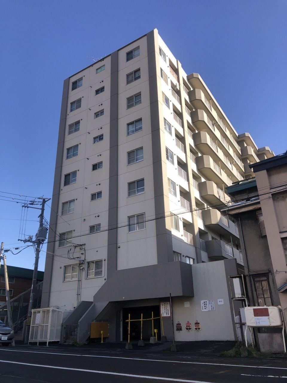2LDK apartment in Otaru, Hokkaido - Photo 1