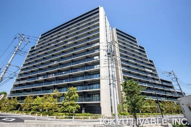 2LDK+S apartment in Kita Ward, Tokyo - Photo 1