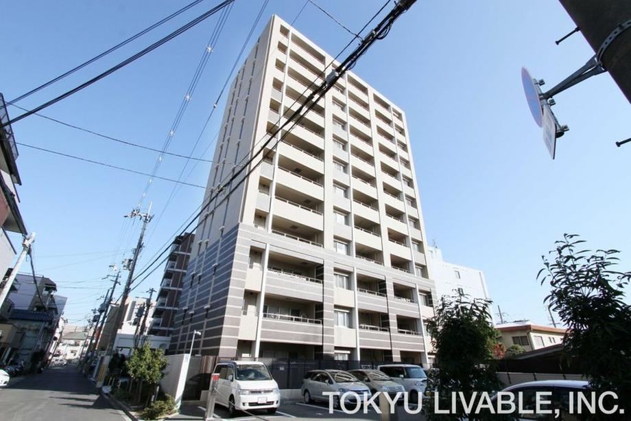 3LDK apartment in Yodogawa Ward, Osaka - Photo 1