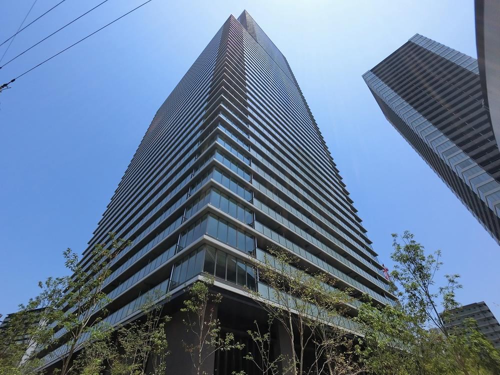 3LDK apartment in Kita Ward, Osaka - Photo 1