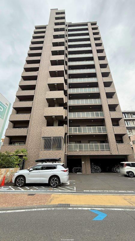 3LDK apartment in Kita Ward, Okayama - Photo 1