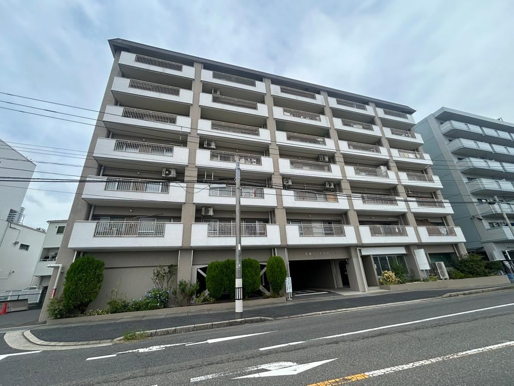 1LDK apartment in Nishi Ward, Hiroshima - Photo 1