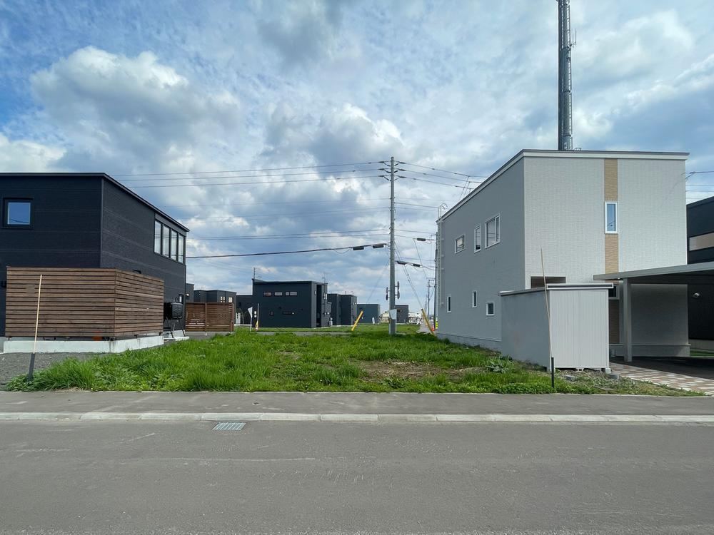 167 m² land in Kita Ward, Sapporo, Hokkaido - Photo 1