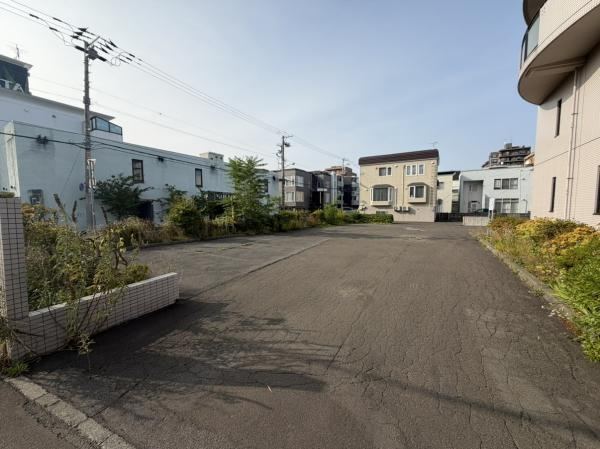 274 m² land in Toyohira Ward, Sapporo, Hokkaido - Photo 1