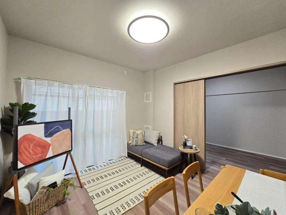 3LDK apartment in Miyakojima Ward, Osaka - Photo 1
