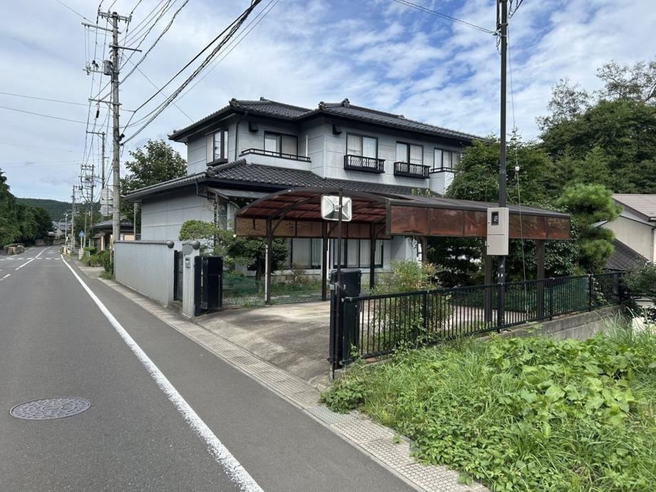 7DK+S house in Taihaku Ward, Sendai, Miyagi - Photo 1
