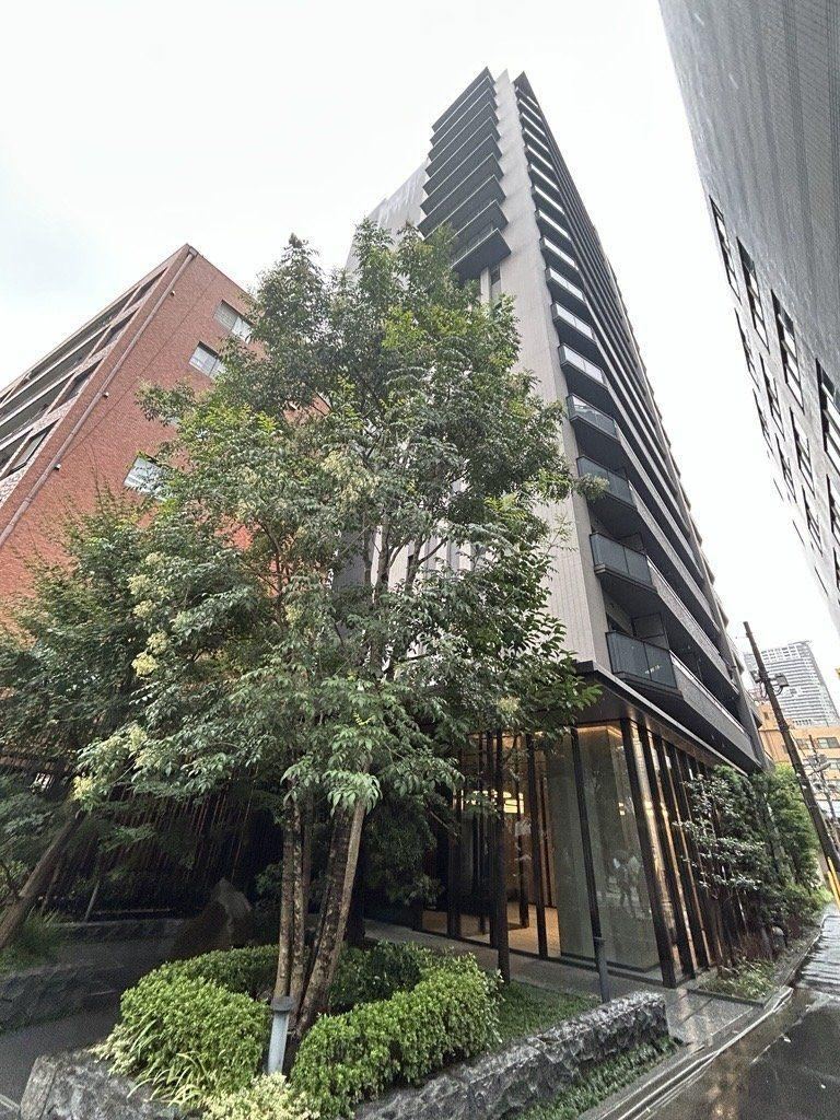 3LDK apartment in Minato Ward, Tokyo - Photo 1