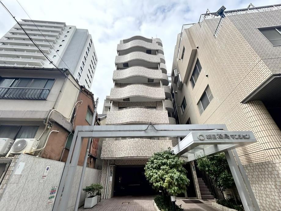 1LDK apartment in Bunkyo Ward, Tokyo - Photo 1