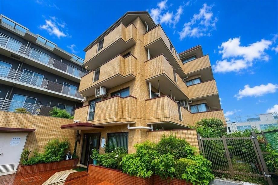 2LDK apartment in Takatsu Ward, Kawasaki, Kanagawa - Photo 1