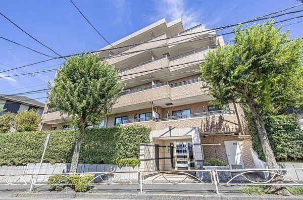 3LDK+S apartment in Setagaya Ward, Tokyo - Photo 1