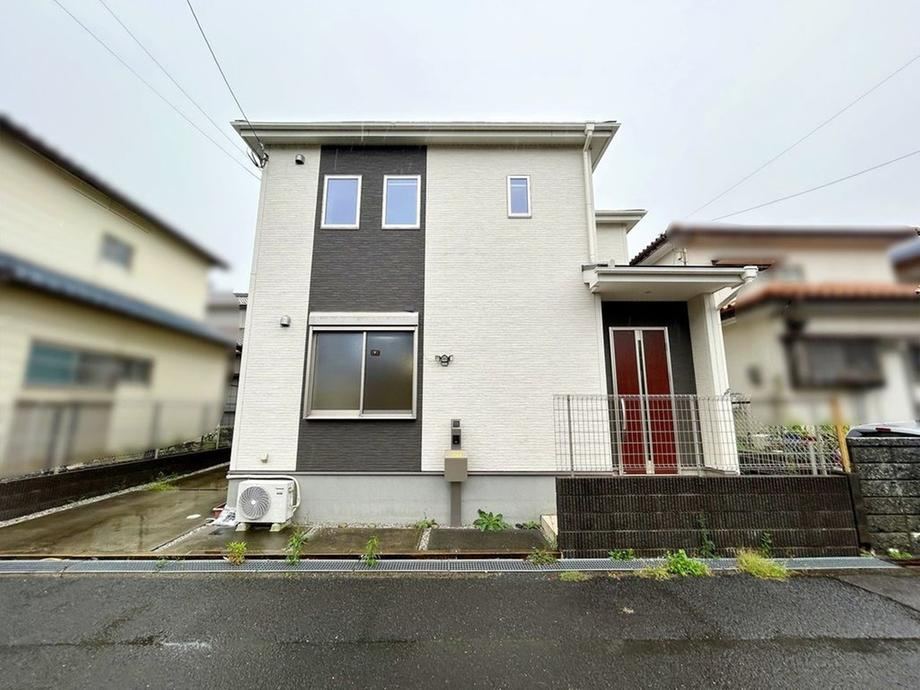 4LDK house in Toyohashi, Aichi - Photo 1