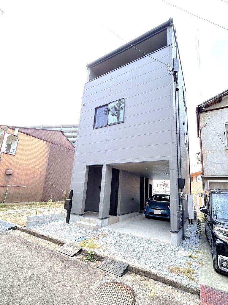 2LDK+S house in Takamatsu, Kagawa - Photo 1