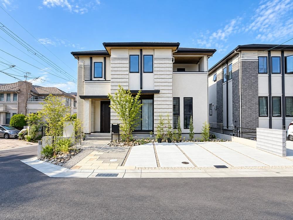 3LDK house in Takarazuka, Hyogo - Photo 1